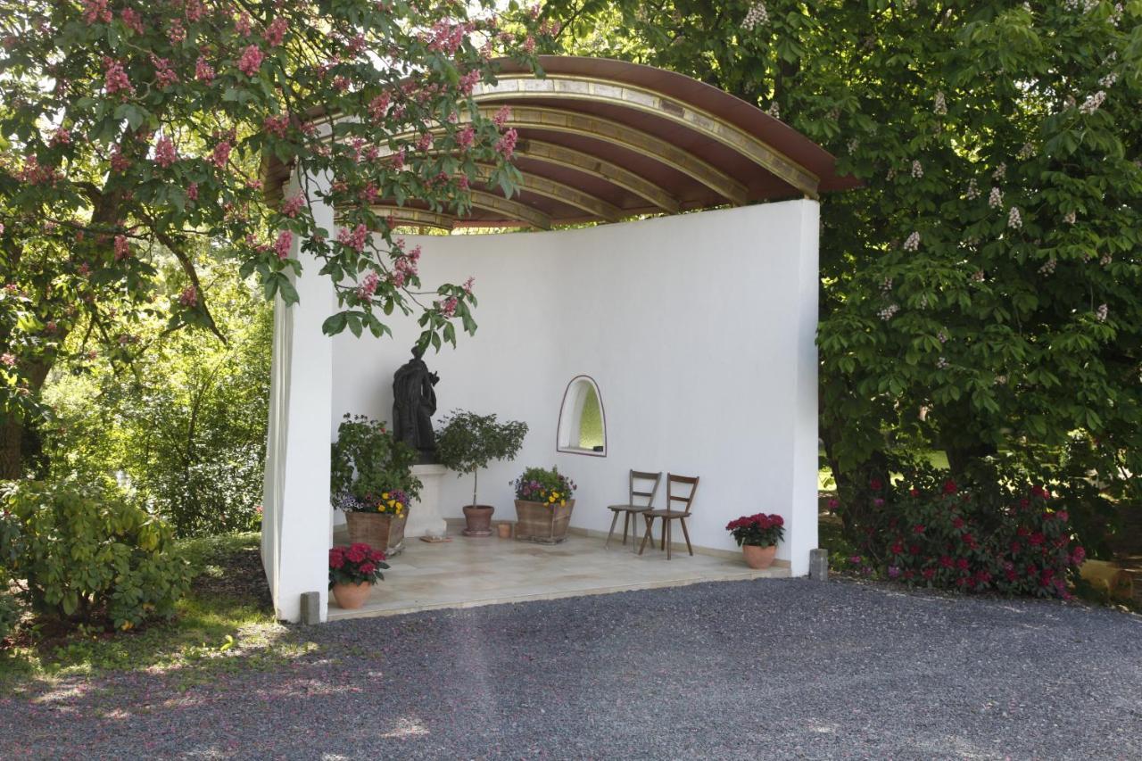 Hotel Gut Hühnerhof Gründau Exterior foto